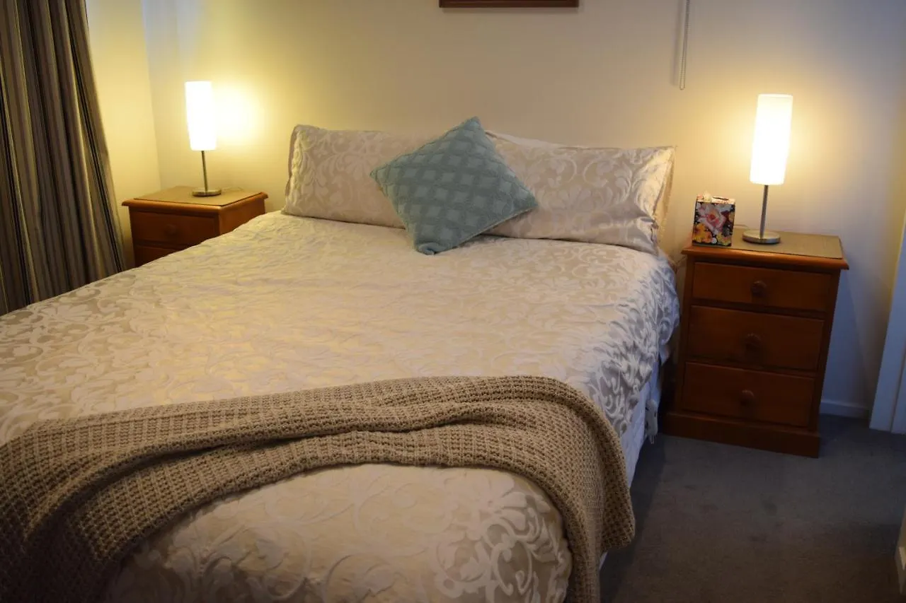 Bed & Breakfast In The Heart Of Fendalton Крайстчёрч Новая Зеландия
